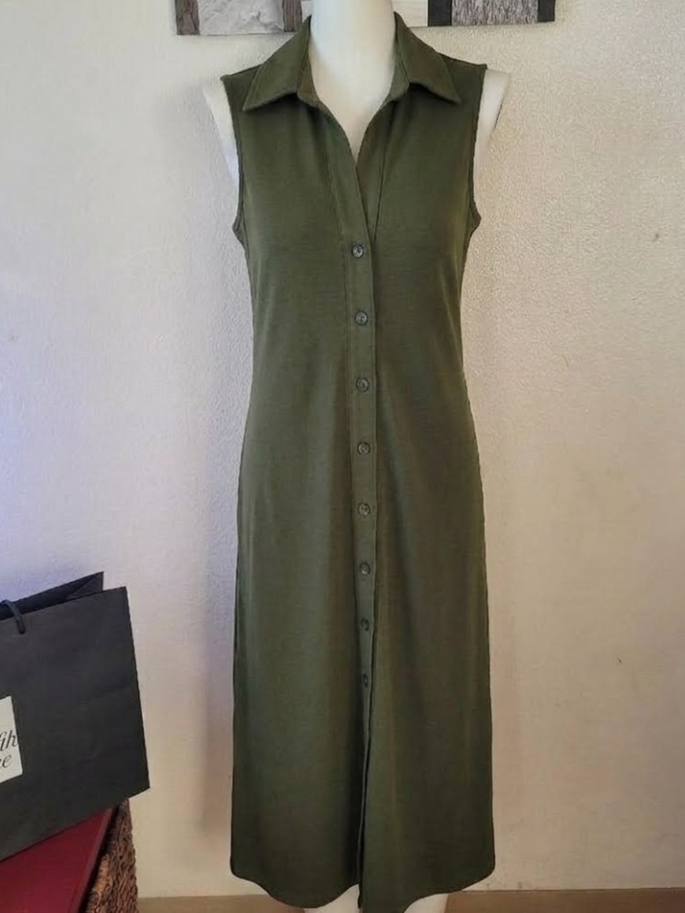 Banana Republic Olive Green Sleeveless Button Down Knit Shirt Dress - Picture 2 of 9